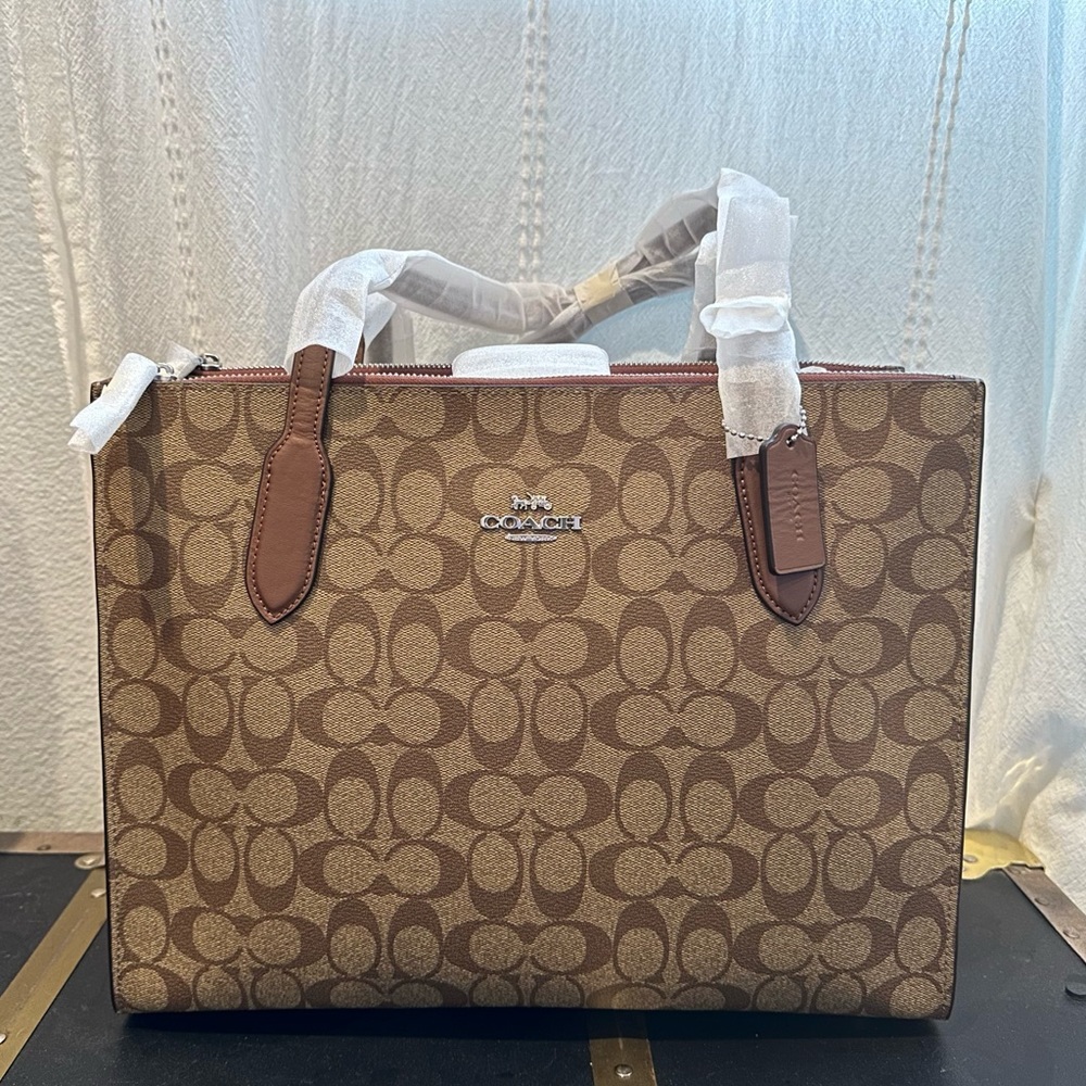 Coach Nina Carryall Tote Bag